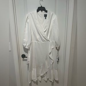 Adrianna Papell White Tuxedo Wrap Dress - BRAND NEW WITH TAGS